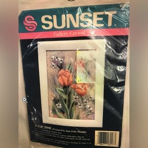 Sunset Gallery Crewel 16017 Tulip Time Kit New 5 x 7 "